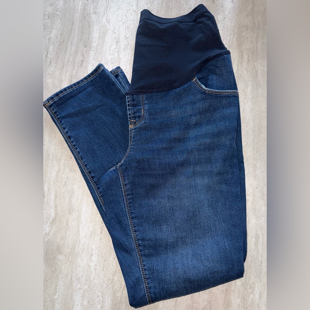 Old Navy Maternity Straight Jeans